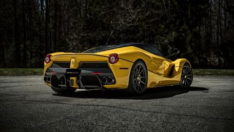 Ferrari LaFerrari wallpaper