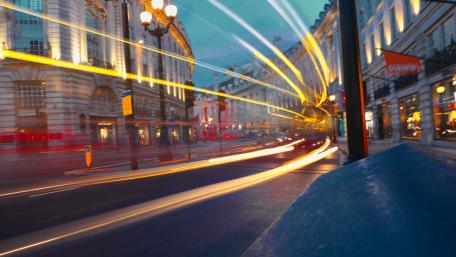 London's Light trails wallpaper