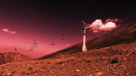 Mountainside cable car wallpaper