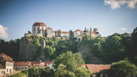 Vranov Castle wallpaper