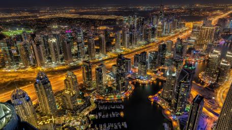 Panoramic view of Dubai at night wallpaper