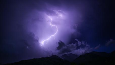 Lightning wallpaper