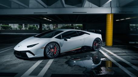 Sleek Lamborghini Huracán in Parking Lot wallpaper