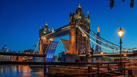 Thames, Tower Bridge and The Shard wallpaper