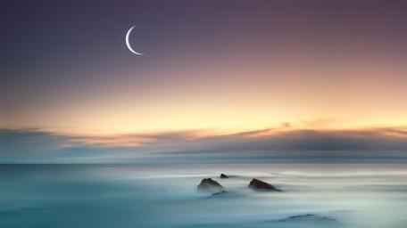 Seascape in the moonlight wallpaper