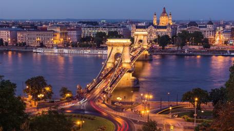 Chain Bridge from Buda (Budapest, Hungary) wallpaper