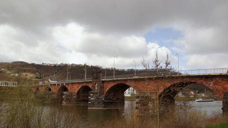 Roman bridge at Trier wallpaper