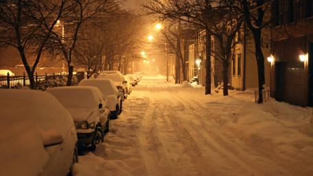 Lonely night walk wallpaper