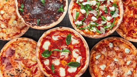 Pizzas wallpaper
