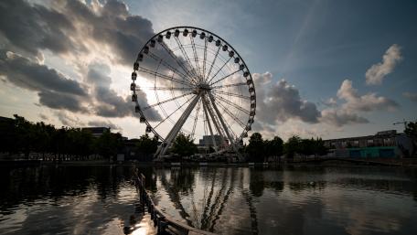 Ferris wheel in Montréal wallpaper