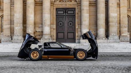 Lamborghini Miura P400 SV wallpaper