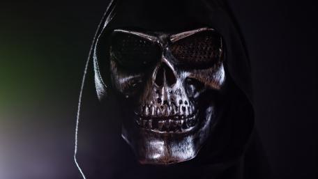 Silver skull wallpaper