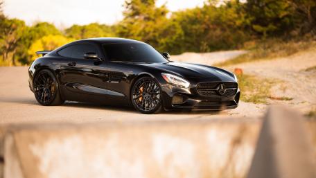MERCEDES AMG GT wallpaper
