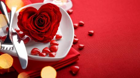 Romantic tableware wallpaper