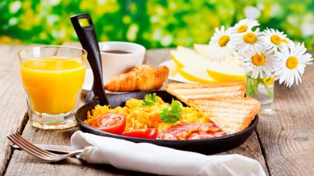 Brunch wallpaper