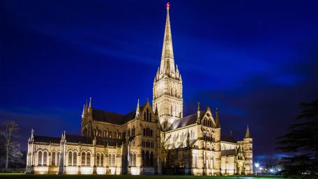 Salisbury Cathedral at night wallpaper