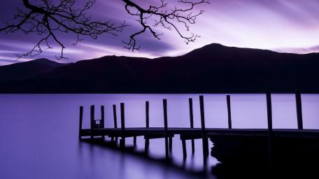 Purple Dusk over Tranquil Lake District wallpaper