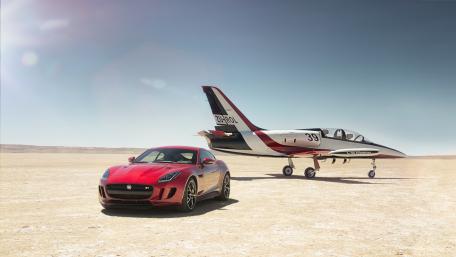 Jaguar F-TYPE R Coupe wallpaper