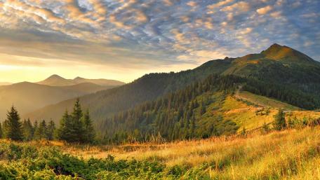 Majestic Morning in Mountain Landscapes wallpaper