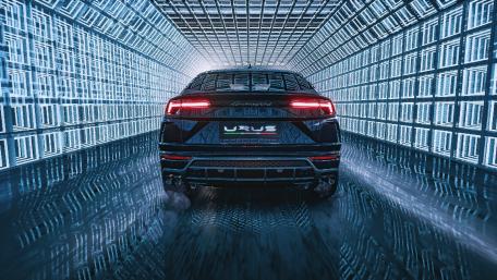 Lamborghini Urus rear view wallpaper