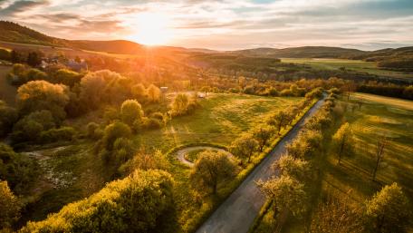 Countryside sunset wallpaper