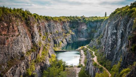 Quarry Mala Amerika wallpaper