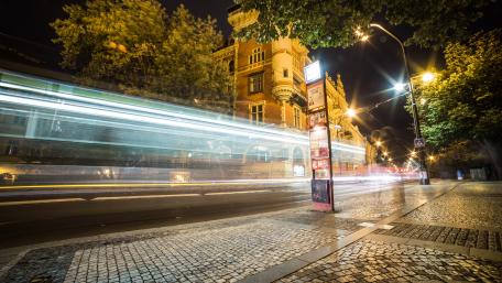 Traffic light trails wallpaper