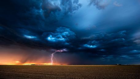 Thunderstorm in the field wallpaper