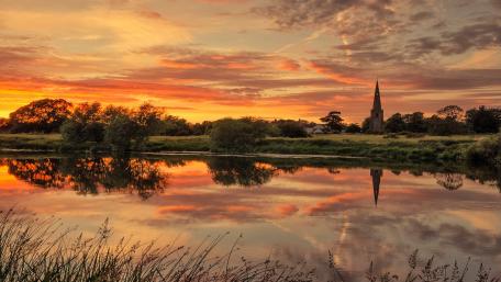 River Trent and Church Sawley wallpaper