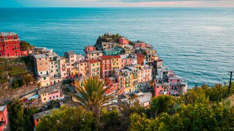 Manarola at summer wallpaper