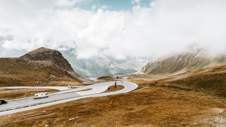 Hairpin curve in the Grossglockner High Alpine Road wallpaper