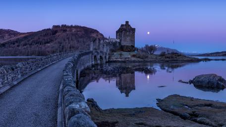 Eilean Donan Castle wallpaper