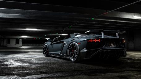 Lamborghini Aventador SV roadster wallpaper