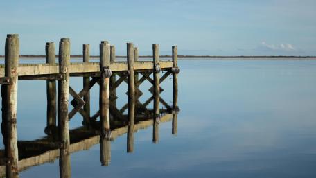 Reflected Pier wallpaper