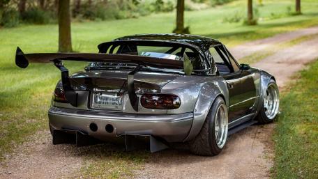 Mazda MX-5 wallpaper