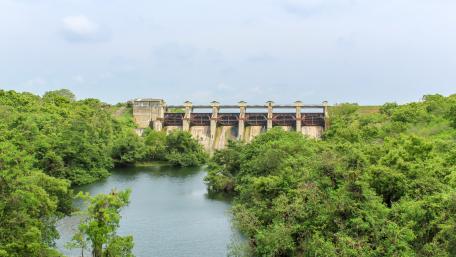 spillway gates of wallpaper