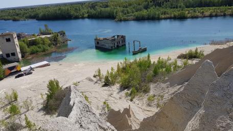 Underwater Prison (Rummu Quarry) wallpaper