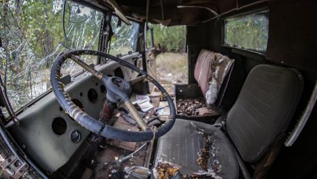 Truck wreck in Chernobyl wallpaper