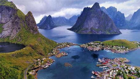 Nature of Lofoten (beauty and piece) wallpaper