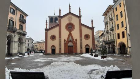 Pinerolo on a day in February 2019 wallpaper