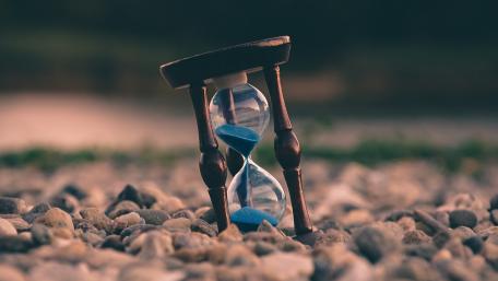 Hourglass wallpaper