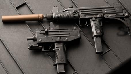Uzi Submachine Gun Showcase wallpaper