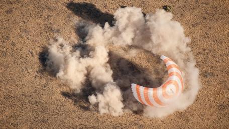 Expedition 28 Landing wallpaper