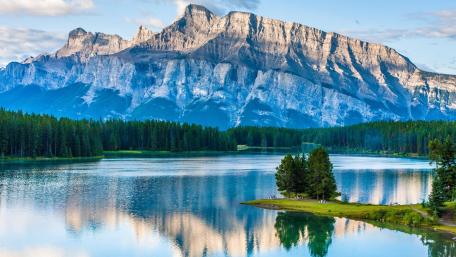 Hoodoos Above the Bow River wallpaper