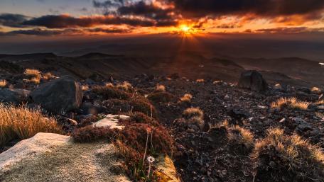 Sunset from a boulder wallpaper