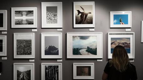 Exquisite Gallery Wall of Modern Photography Artworks wallpaper