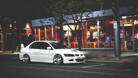 Mitsubishi Lancer Evo 8 wallpaper