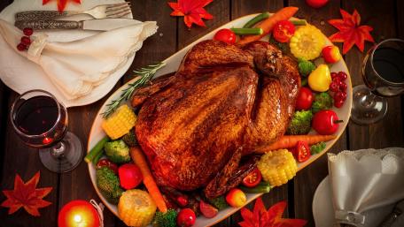 Thanksgiving Feast with Roasted Turkey and Sides wallpaper