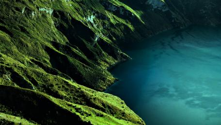 Majestic Coastal Scenery wallpaper