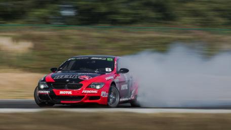 BMW M6 Drifting wallpaper